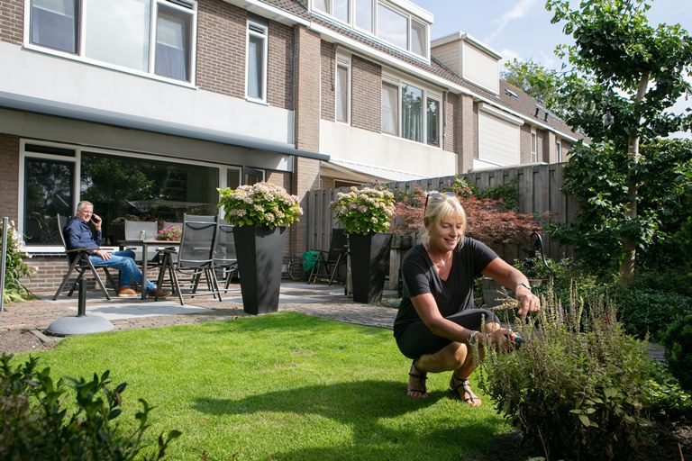 hoekwoning-kunststof-kozijnen-antracietgrijs-Trend-woodline